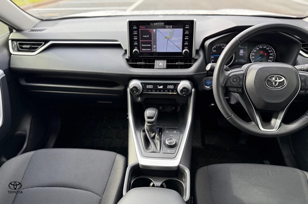 2021 Toyota RAV4 HYBRID GX AWD image 11