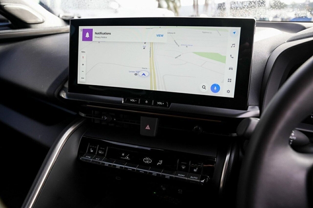 2024 Toyota C-HR Hybrid Koba 2WD image 12