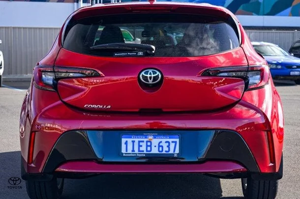 2024 Toyota Corolla Hatch Ascent Sport image 5