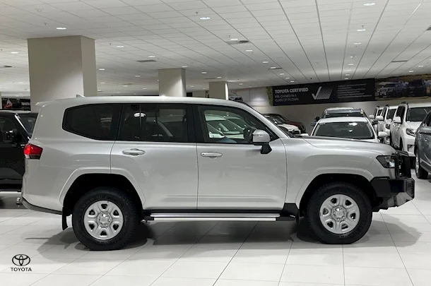 2022 Toyota Landcruiser GX image 2