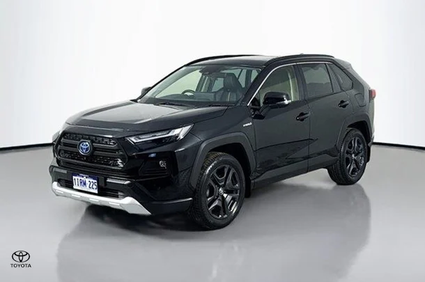 2023 Toyota Rav4 Hybrid Edge image 4