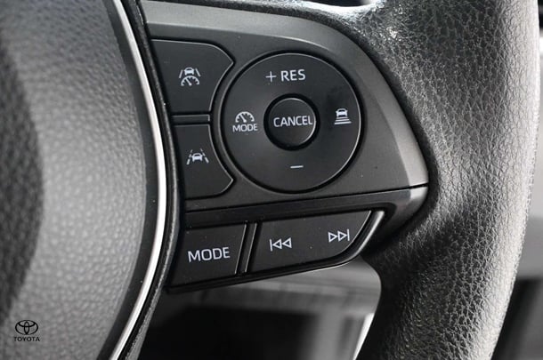 2024 Toyota Corolla Hatch Hybrid Ascent Sport image 16