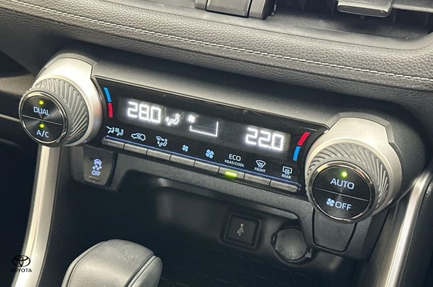 2020 Toyota Rav4 Hybrid GX-2WD image 25