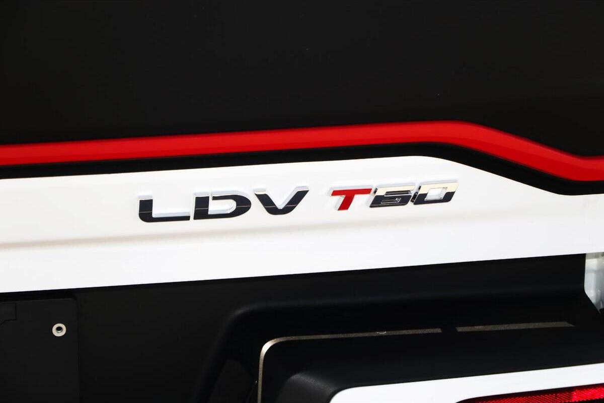 2024 LDV eT60 Auto MY23 Dual Cab image 10