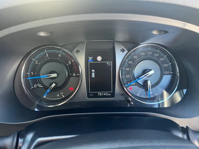 2021 Toyota Hilux Rogue image 2