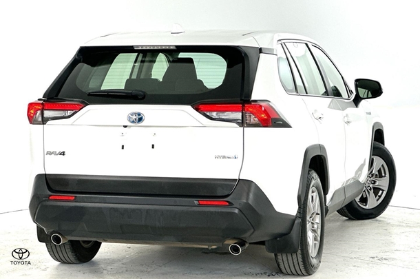 2023 Toyota Rav4 Hybrid GX-2WD image 8