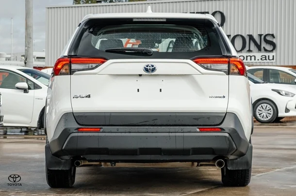 2024 Toyota RAV4 Hybrid GX-2WD image 5