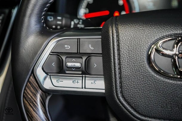 2023 Toyota Landcruiser VX image 20