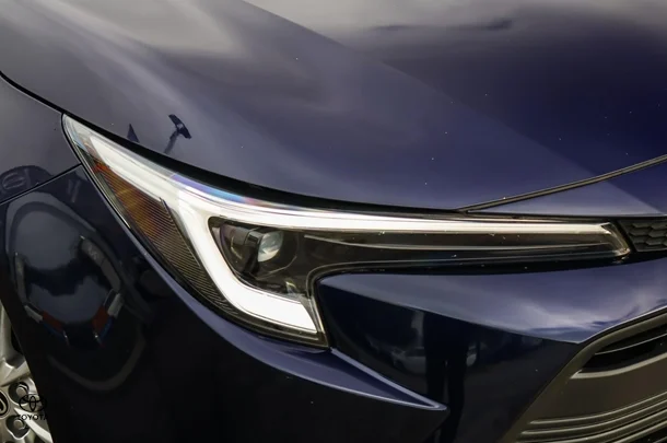 2023 Toyota Corolla Sedan Hybrid Ascent Sport image 13