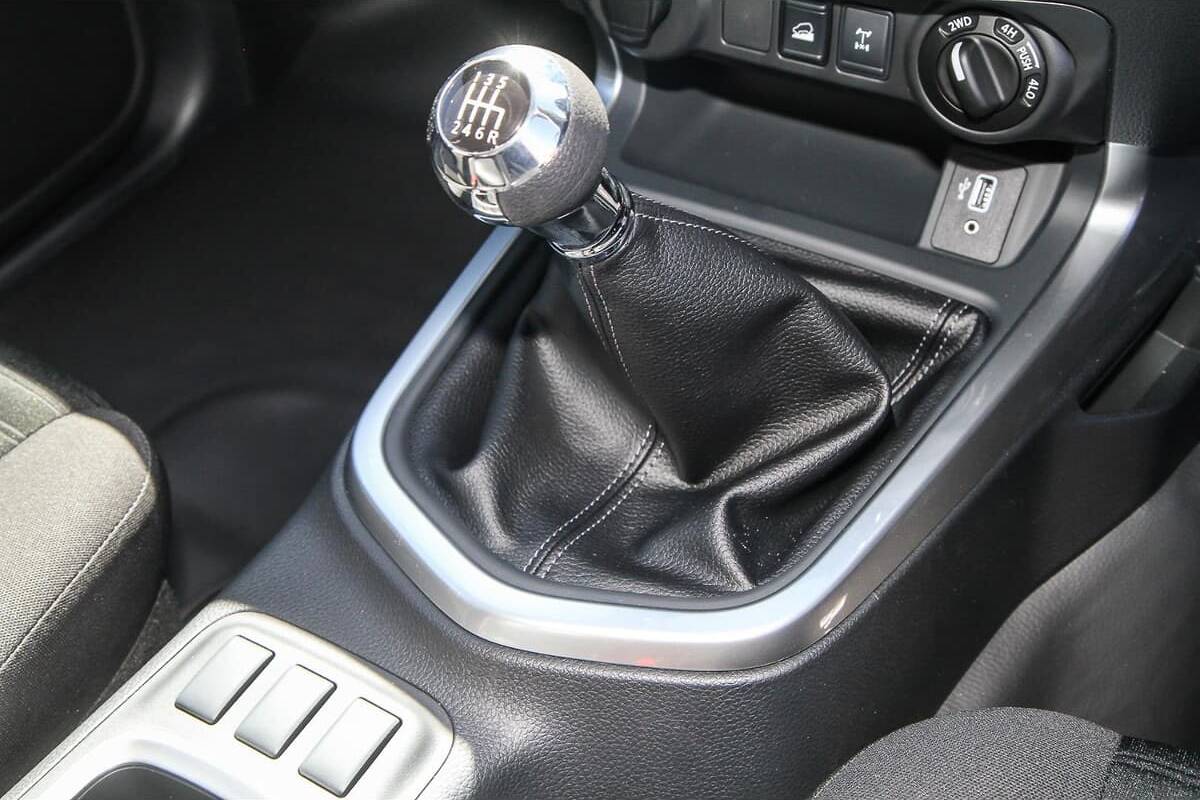 2024 Nissan Navara SL D23 Manual 4x4 MY24 Dual Cab image 14