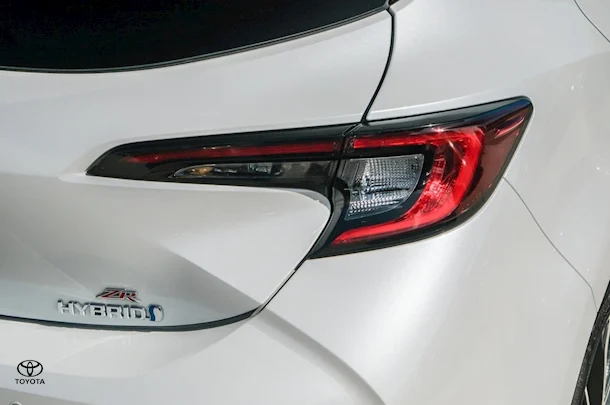2023 Toyota Corolla ZR image 19