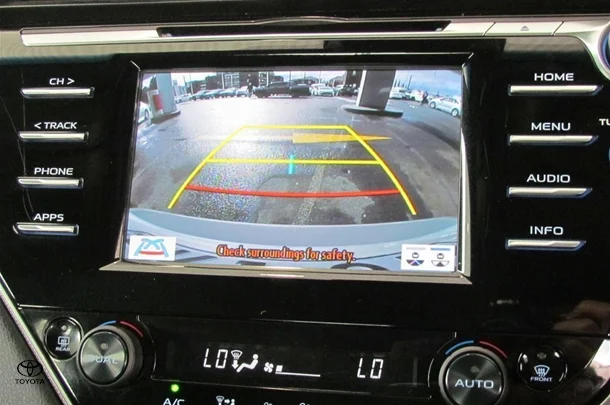 2021 Toyota Camry Hybrid Ascent image 13