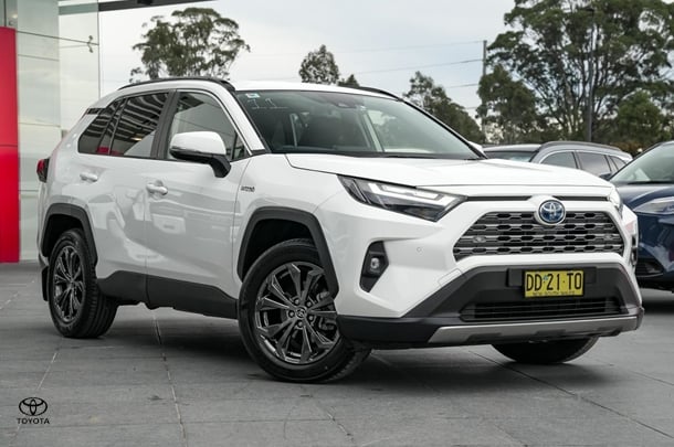 2021 Toyota Rav4 Hybrid GXL-2WD image 2