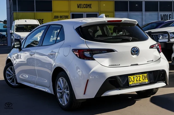 2023 Toyota Corolla Ascent Sport image 2