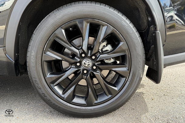 2023 Toyota Kluger 4x2 GRANDE image 23