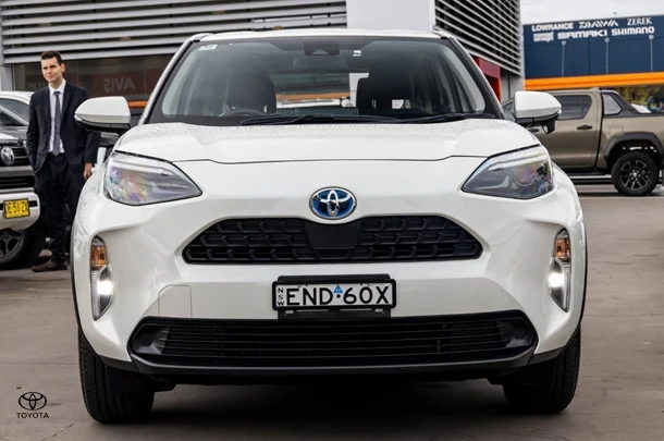 2020 Toyota Yaris Cross Hybrid GX image 5