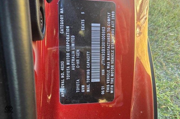 2021 Toyota C-HR Hybrid GR-S image 7