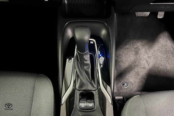 2024 Toyota Corolla Sedan Hybrid Ascent Sport image 19