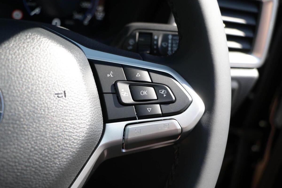 2024 Volkswagen Amarok TDI600 Style NF Auto 4MOTION Perm MY24 Dual Cab image 15