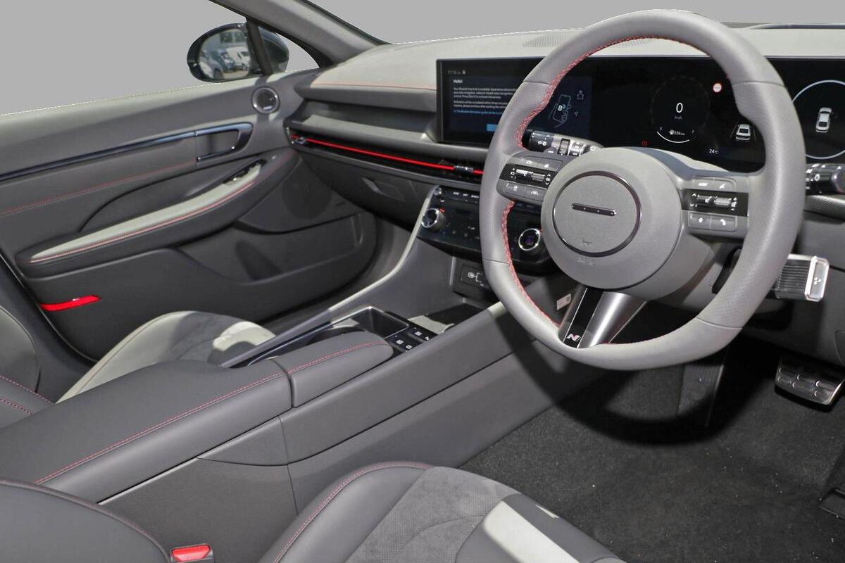 2025 Hyundai Sonata N Line Auto MY25 image 6