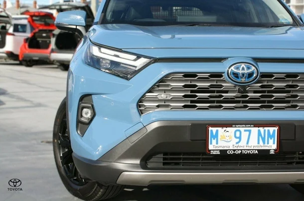2023 Toyota Rav4 Hybrid Cruiser-AWD image 3