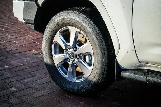 2023 Toyota Landcruiser Sahara image 5