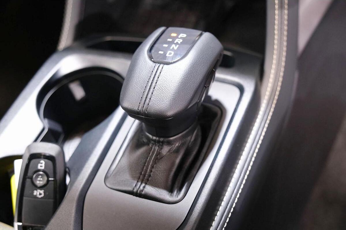 2024 Ford Everest Platinum Auto FullTime 4WD DR MY25.25 image 15