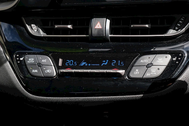 2023 Toyota C-HR Hybrid Koba 2WD image 13