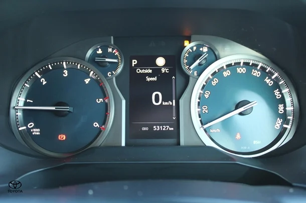 2022 Toyota Prado GXL image 35