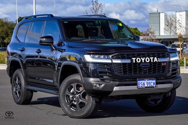 2021 Toyota Landcruiser GR-S image 1