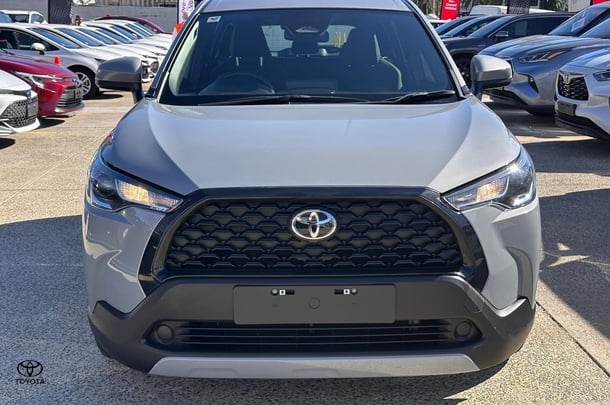 2023 Toyota Corolla Cross Petrol GX image 4