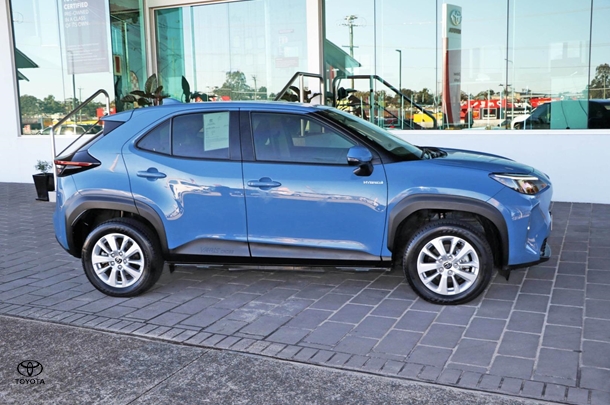2021 Toyota Yaris Cross Hybrid GX image 7