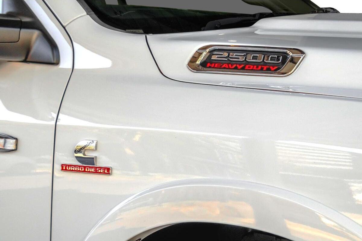 2024 RAM 2500 Laramie Auto 4x4 MY24 image 13