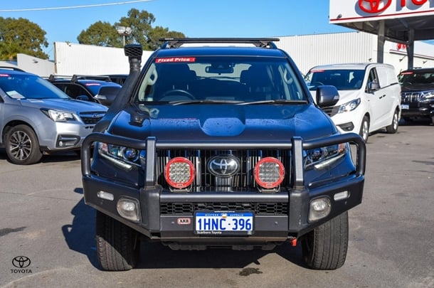2022 Toyota Prado GXL image 3