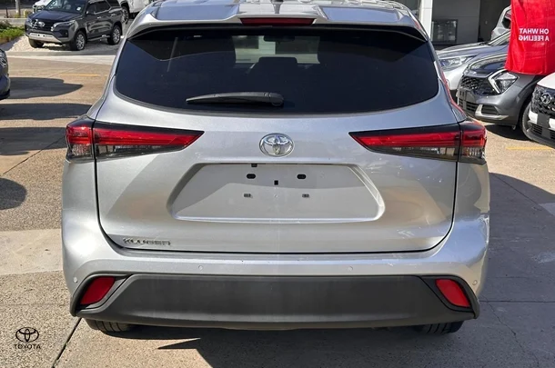 2023 Toyota Kluger GX-2WD image 4