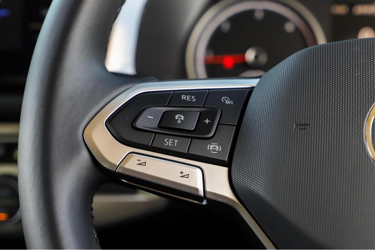 2024 Volkswagen Multivan TDI340 Comfortline Premium T6.1 LWB Auto 4MOTION MY24 image 15