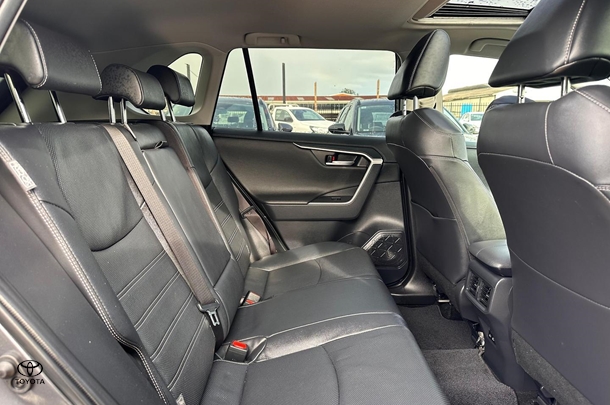 2024 Toyota RAV4 Hybrid Cruiser 2WD image 24
