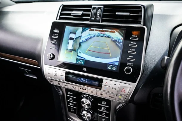2021 Toyota Prado Kakadu image 22