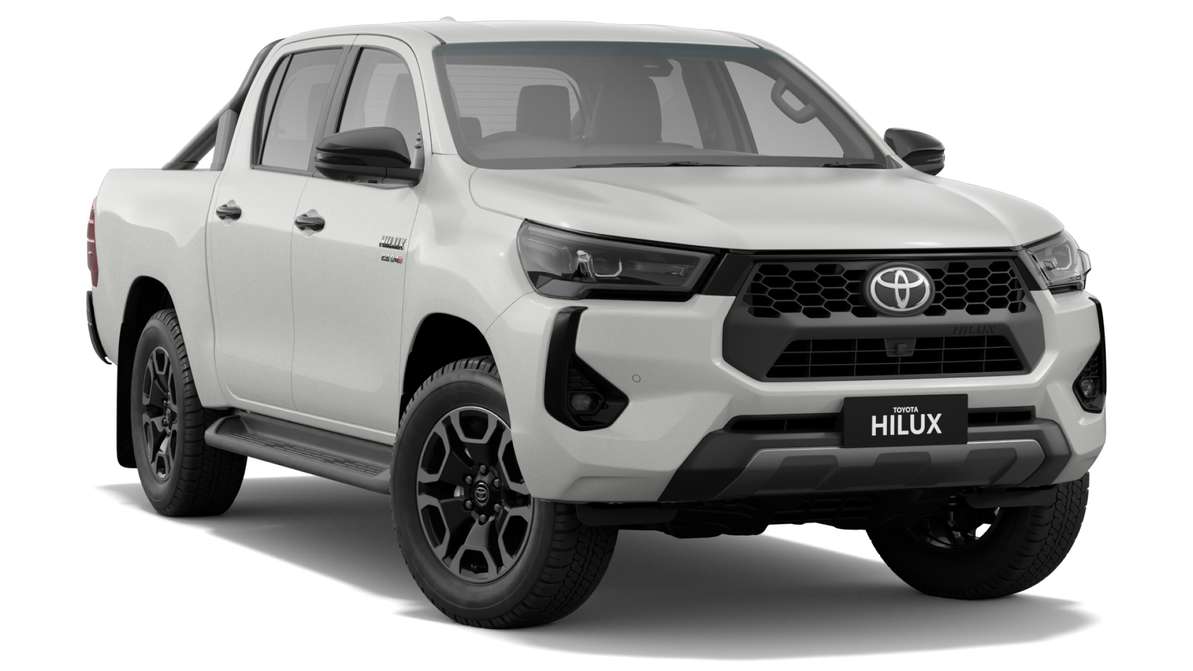 2025 Toyota Hilux 4x4 SR5 Double-Cab Pick-Up Premium Interior image 1