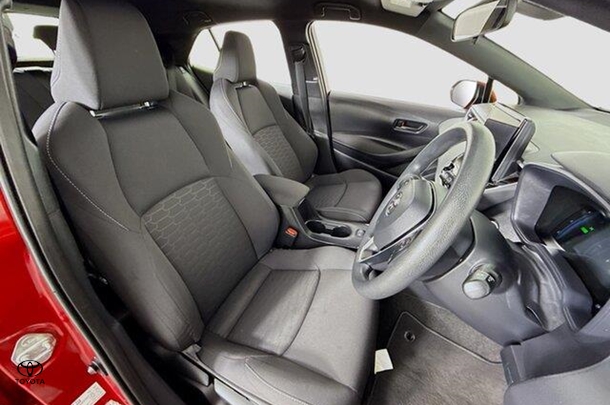 2022 Toyota Corolla Ascent Sport image 12
