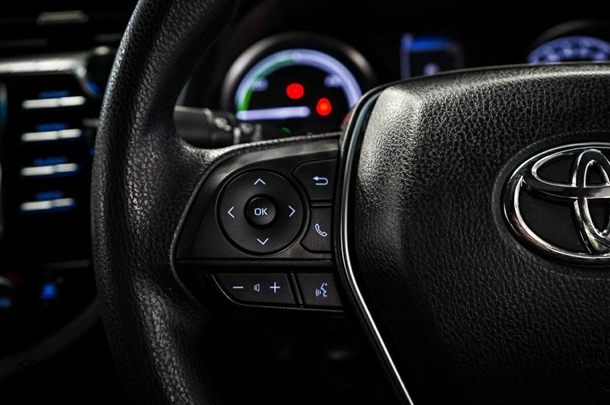 2020 Toyota Camry Hybrid Ascent image 17