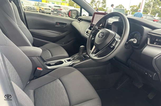 2024 Toyota Corolla Ascent Sport image 12