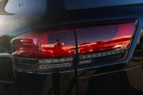 2023 Toyota Landcruiser GR-S image 14