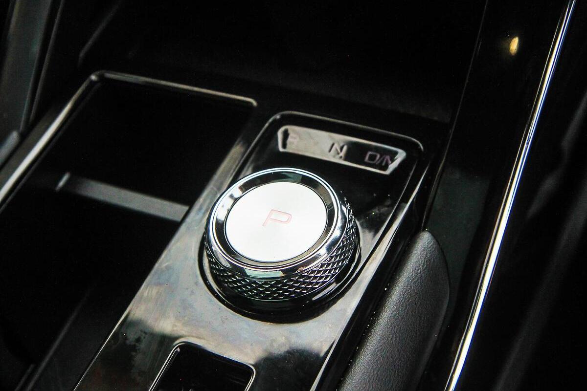 2024 GWM Haval H6 Ultra Auto image 17