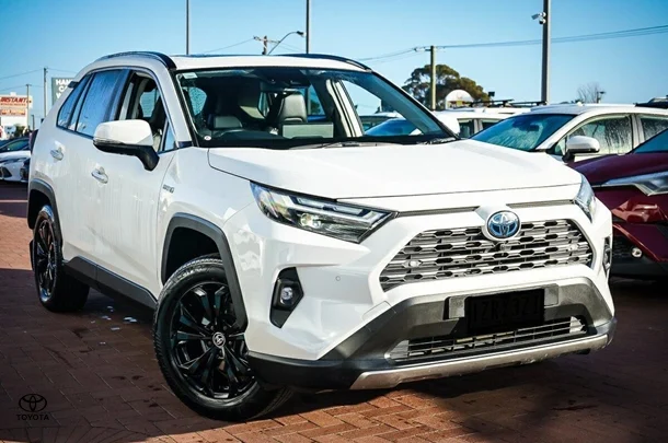 2024 Toyota RAV4 Hybrid Cruiser 2WD image 1