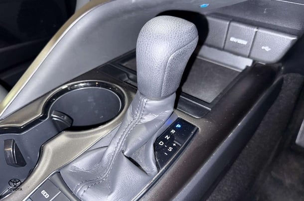 2024 Toyota Camry Hybrid Ascent image 24