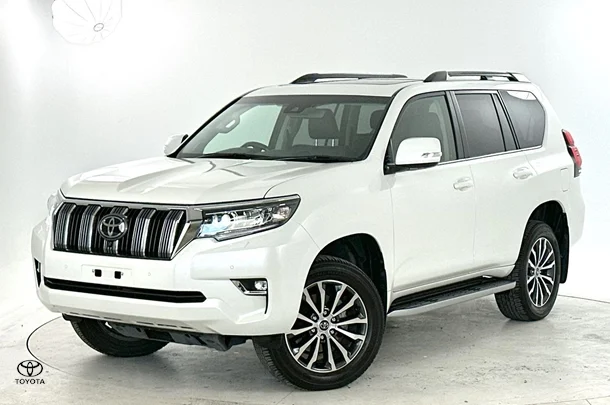 2022 Toyota Prado Kakadu image 7