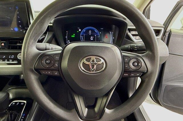 2023 Toyota Corolla Sedan Hybrid Ascent Sport image 20