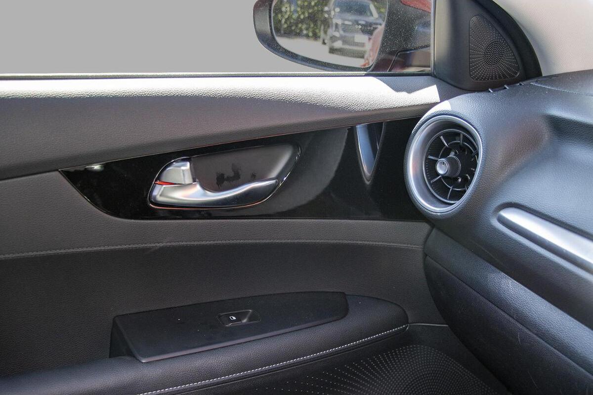 2024 Kia Cerato Sport+ Auto MY24 image 14
