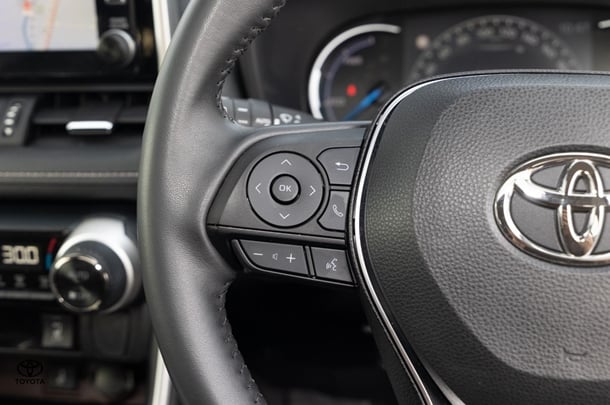 2021 Toyota RAV4 Hybrid Cruiser-AWD image 18